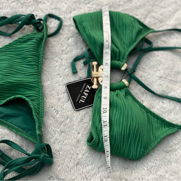 NWT- ZAFUL textured Green Gold Embellished Bikini Set - Picture 13 of 14